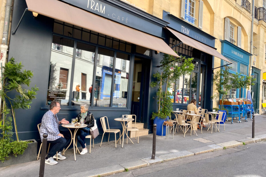 TRAM café